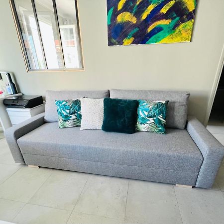 Апартаменты Nice West Cosy Flat Balcony, Near Airport, Train, Beach, Public Transport, Supermarket, Comfortable And Well Equipped Экстерьер фото