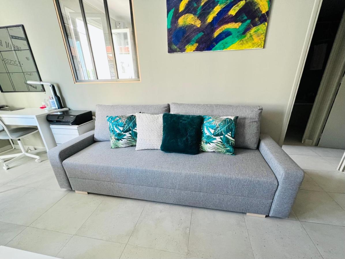 Апартаменты Nice West Cosy Flat Balcony, Near Airport, Train, Beach, Public Transport, Supermarket, Comfortable And Well Equipped Экстерьер фото