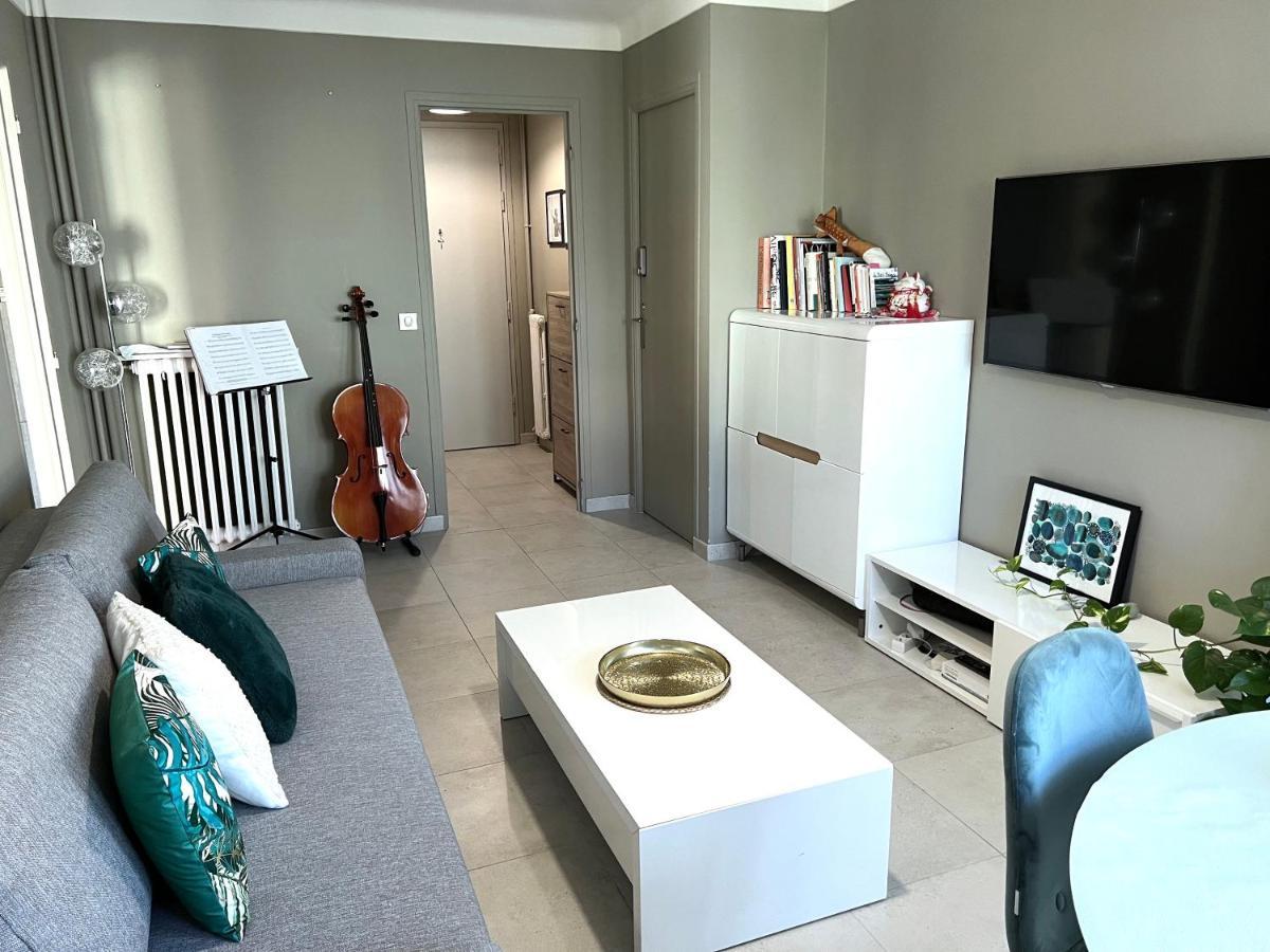 Апартаменты Nice West Cosy Flat Balcony, Near Airport, Train, Beach, Public Transport, Supermarket, Comfortable And Well Equipped Экстерьер фото