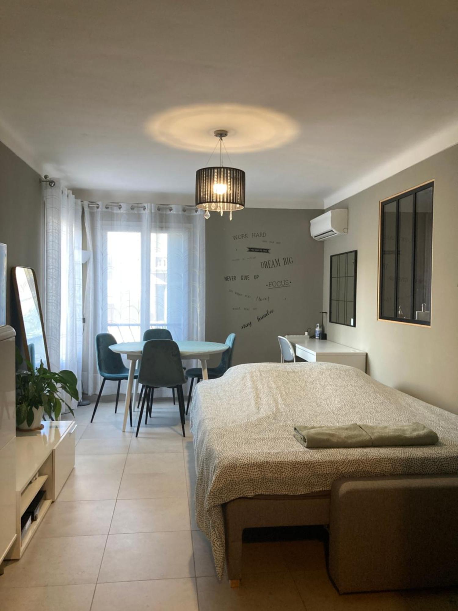 Апартаменты Nice West Cosy Flat Balcony, Near Airport, Train, Beach, Public Transport, Supermarket, Comfortable And Well Equipped Экстерьер фото